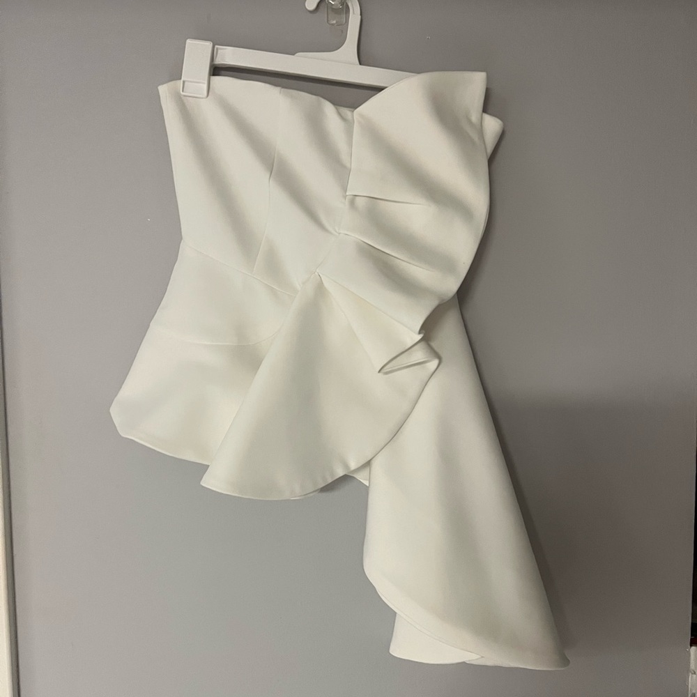 DO + BE - White Ruffle Top with Flowing bottom on one side  - Small